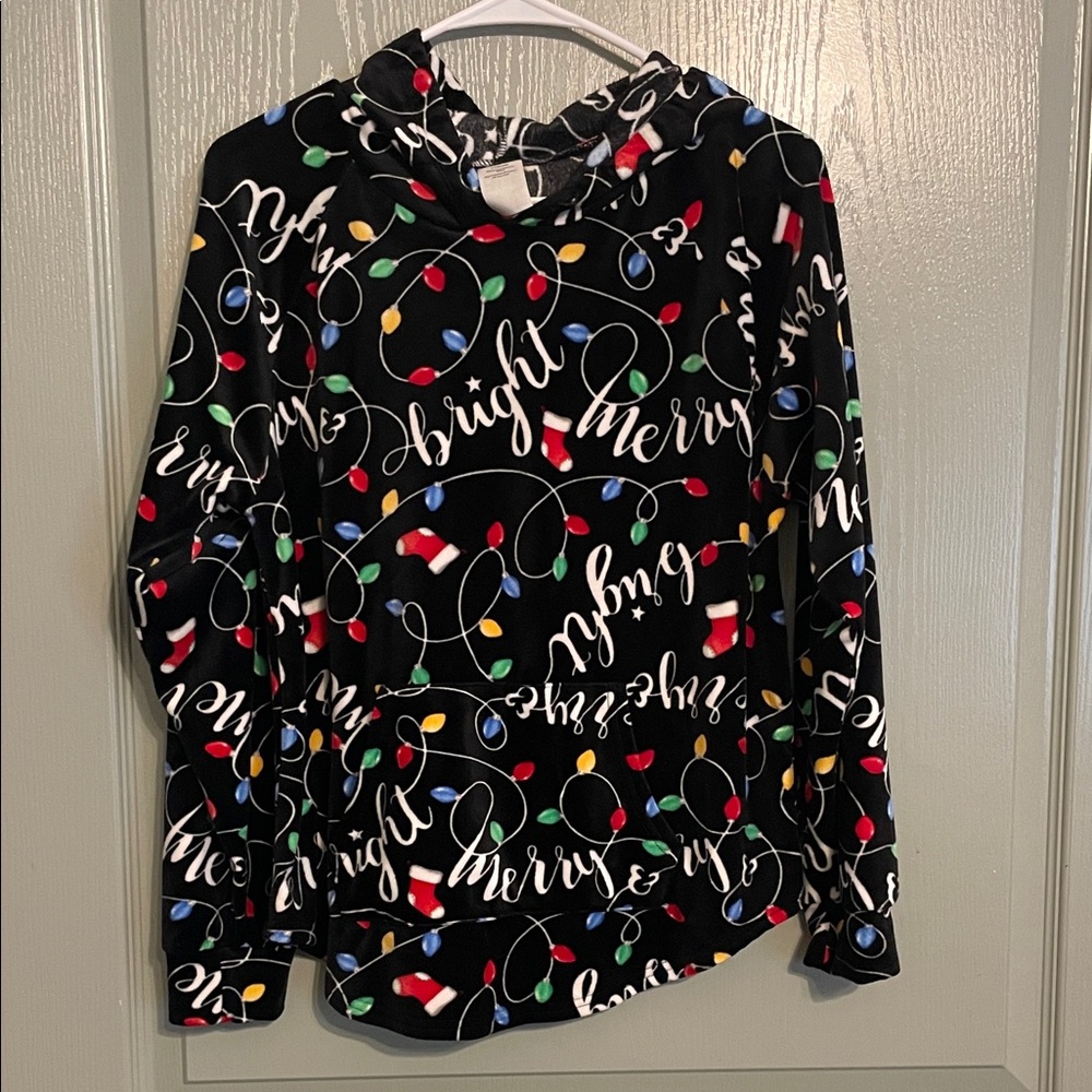 No Boundaries Black Festive Hoodie with Holiday Lights